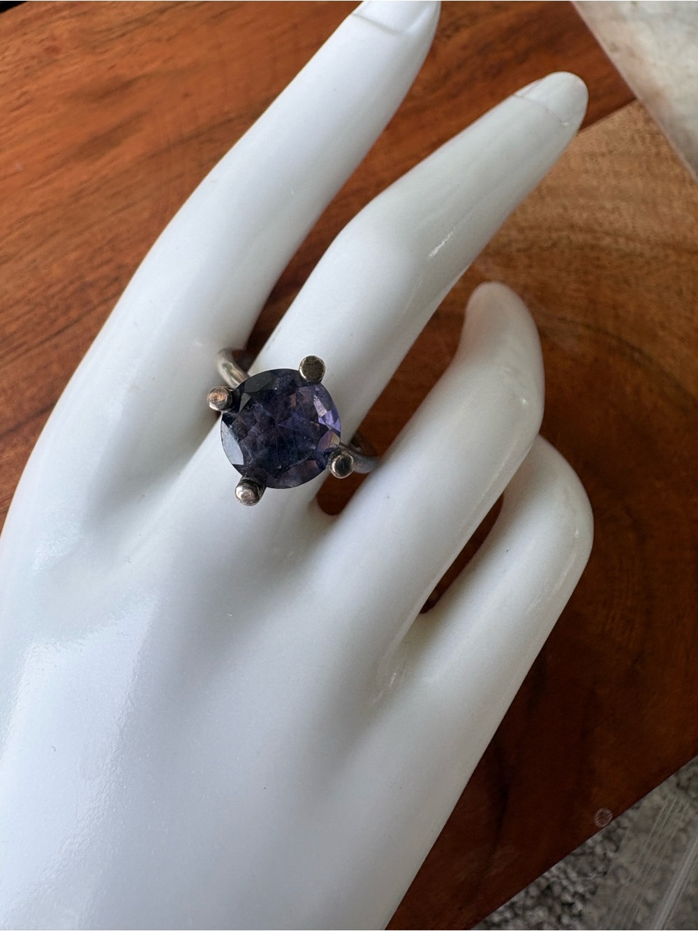 Vintage Sterling Silver Purple Gemstone Solitaire Ring - Size 8.25.